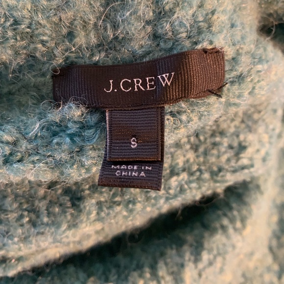 J.CREW soft cozy alpaca blend boucle crew neck - Picture 7 of 8